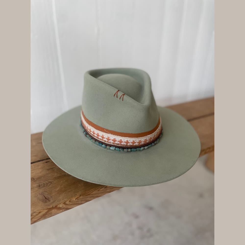 The Caitlyn - DISTRESSED HATS